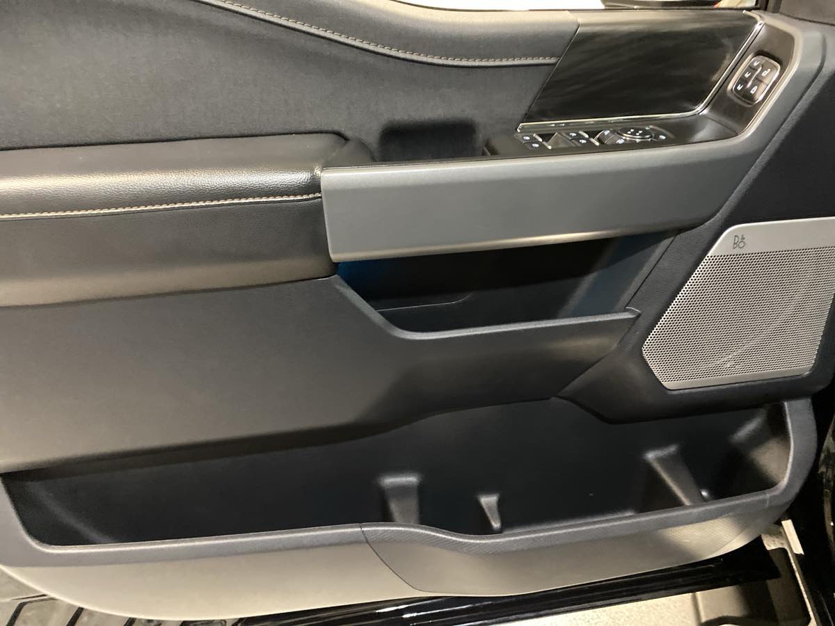 2025 Ford F-150 Lariat - Photo 13