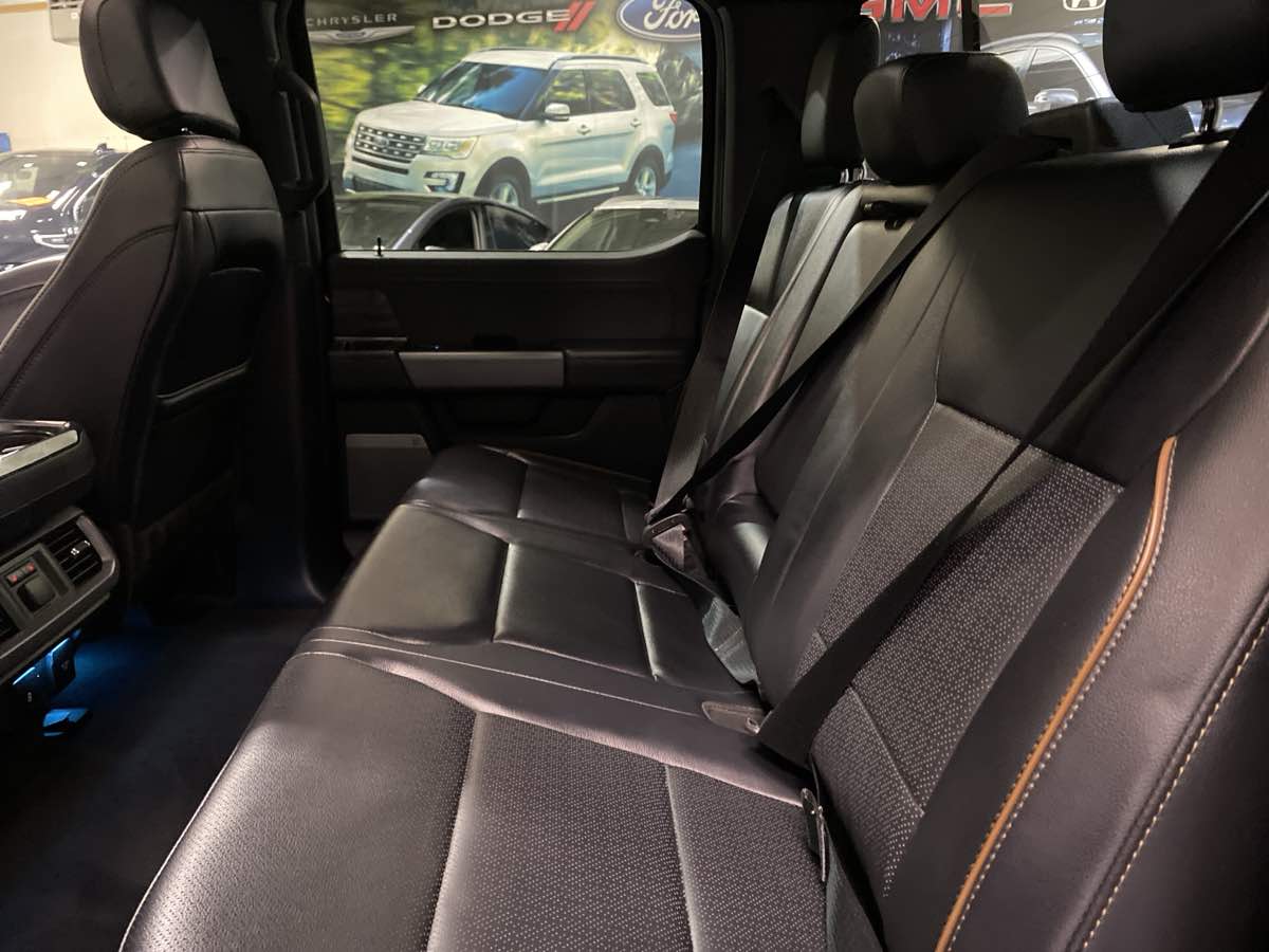 2025 Ford F-150 Lariat - Photo 19