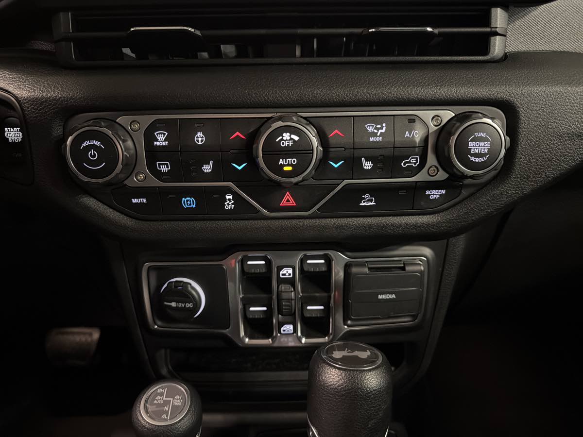 2024 Jeep Wrangler 4xe Sports S 4XE - Photo 21