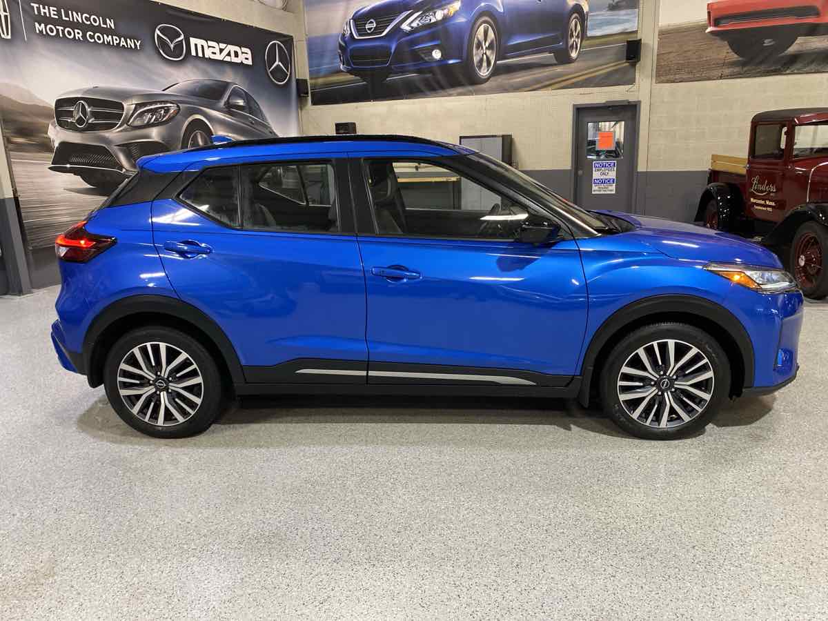 2023 Nissan Kicks SR - Photo 8