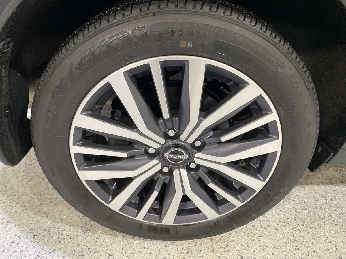 2023 Nissan Kicks SR - Photo 9