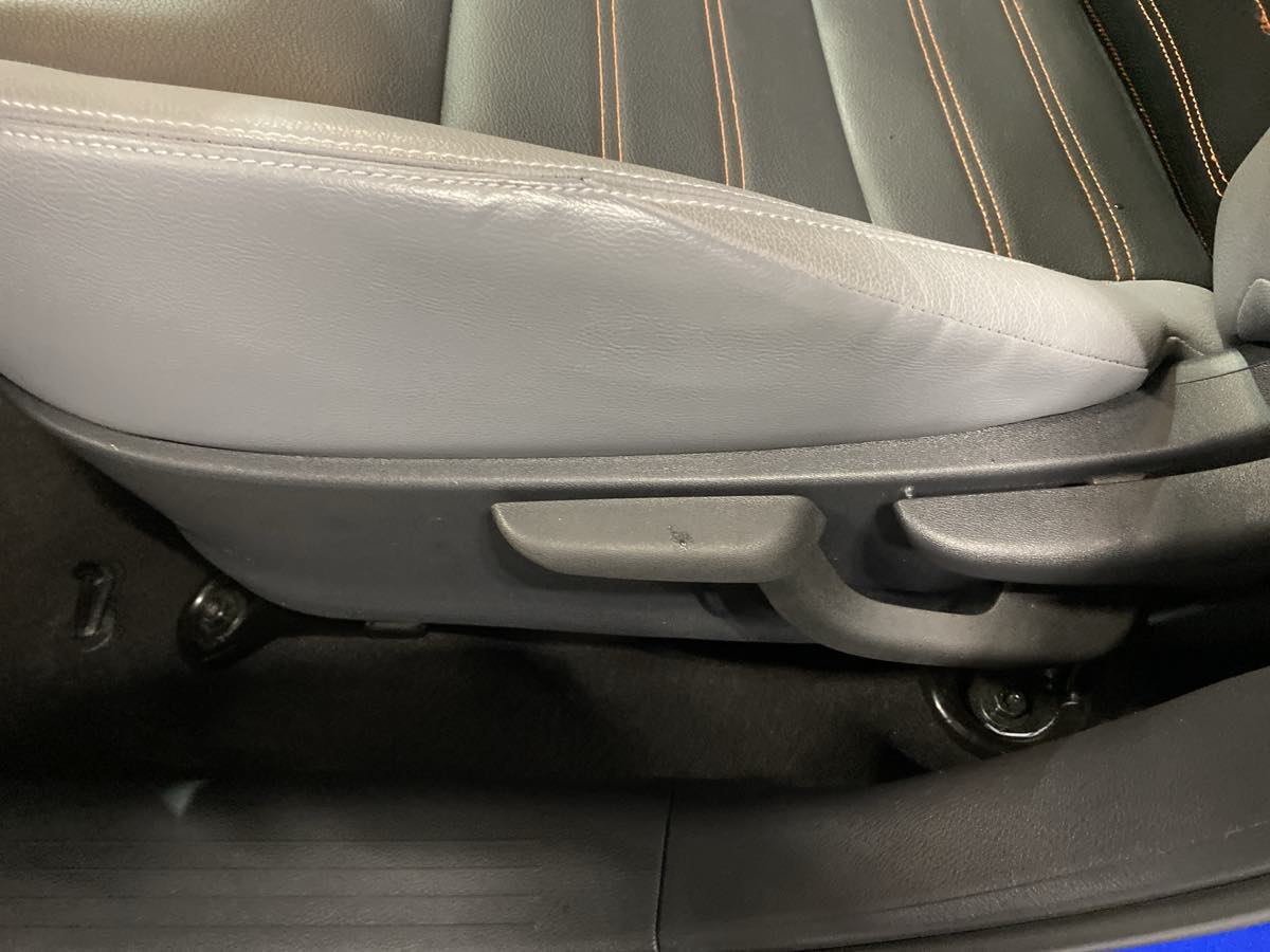 2023 Nissan Kicks SR - Photo 13