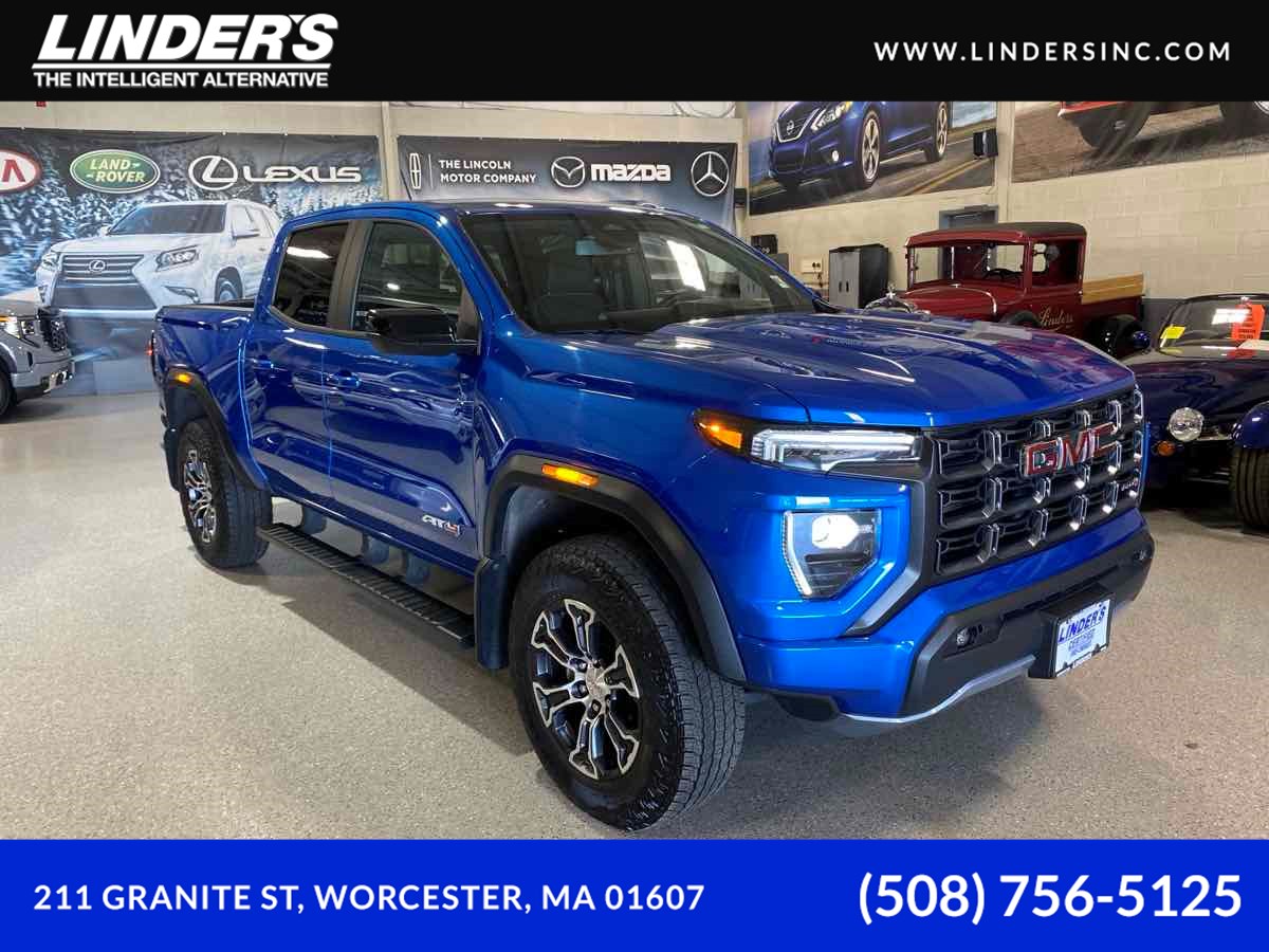 2024 GMC Canyon AT4 4WD Crew Cab Short Box's photo