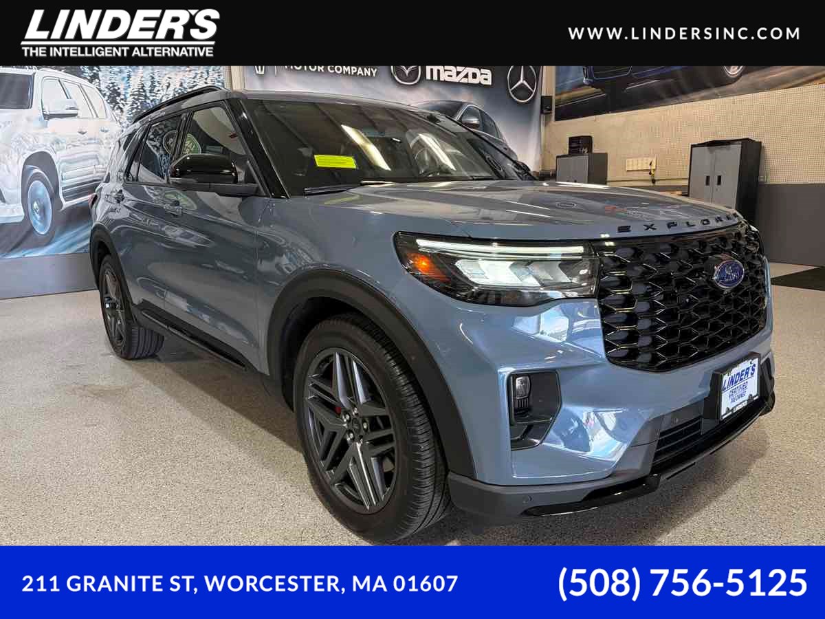 2025 Ford Explorer ST 4WD (PL535)'s photo