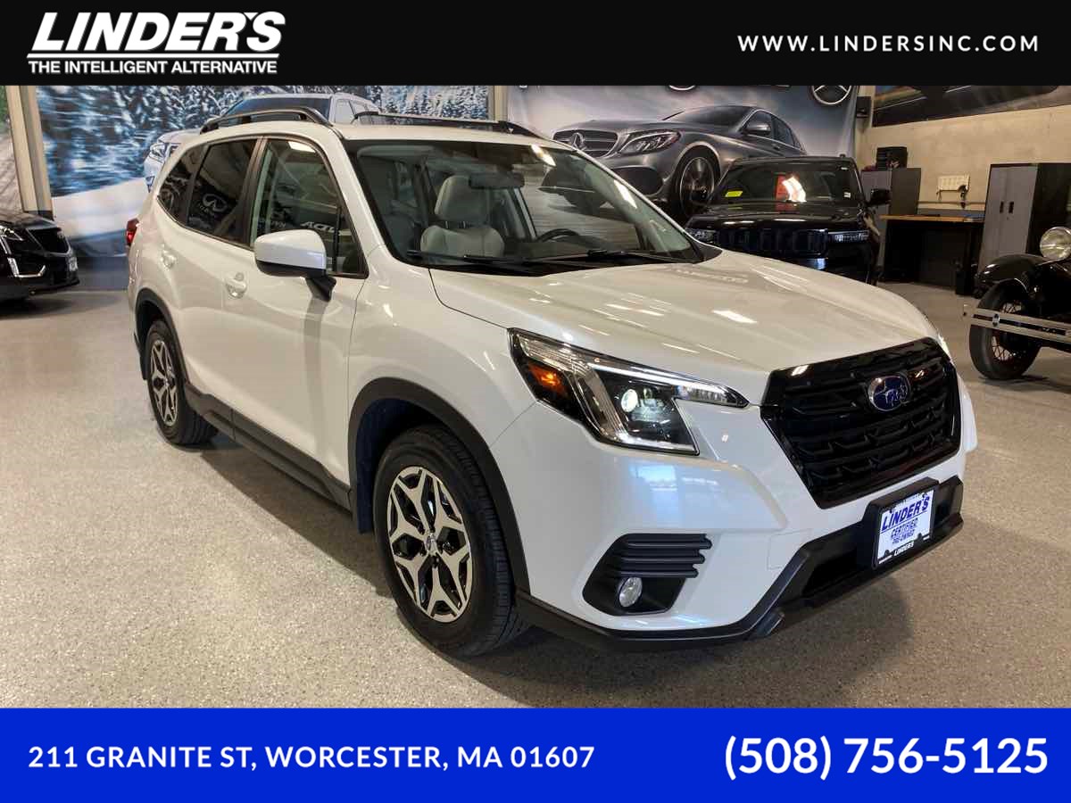 2023 Subaru Forester Premium AWD photo