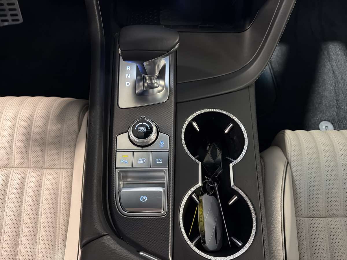 2025 GENESIS G70 Sport Advanced - Photo 26