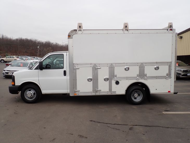 Sold 2015 Chevrolet Express 3500 Cutaway Dejana Dura Cube Max in