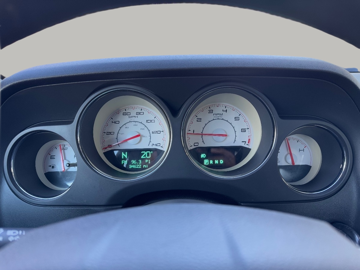 2012 Dodge Challenger SXT Plus photo 23
