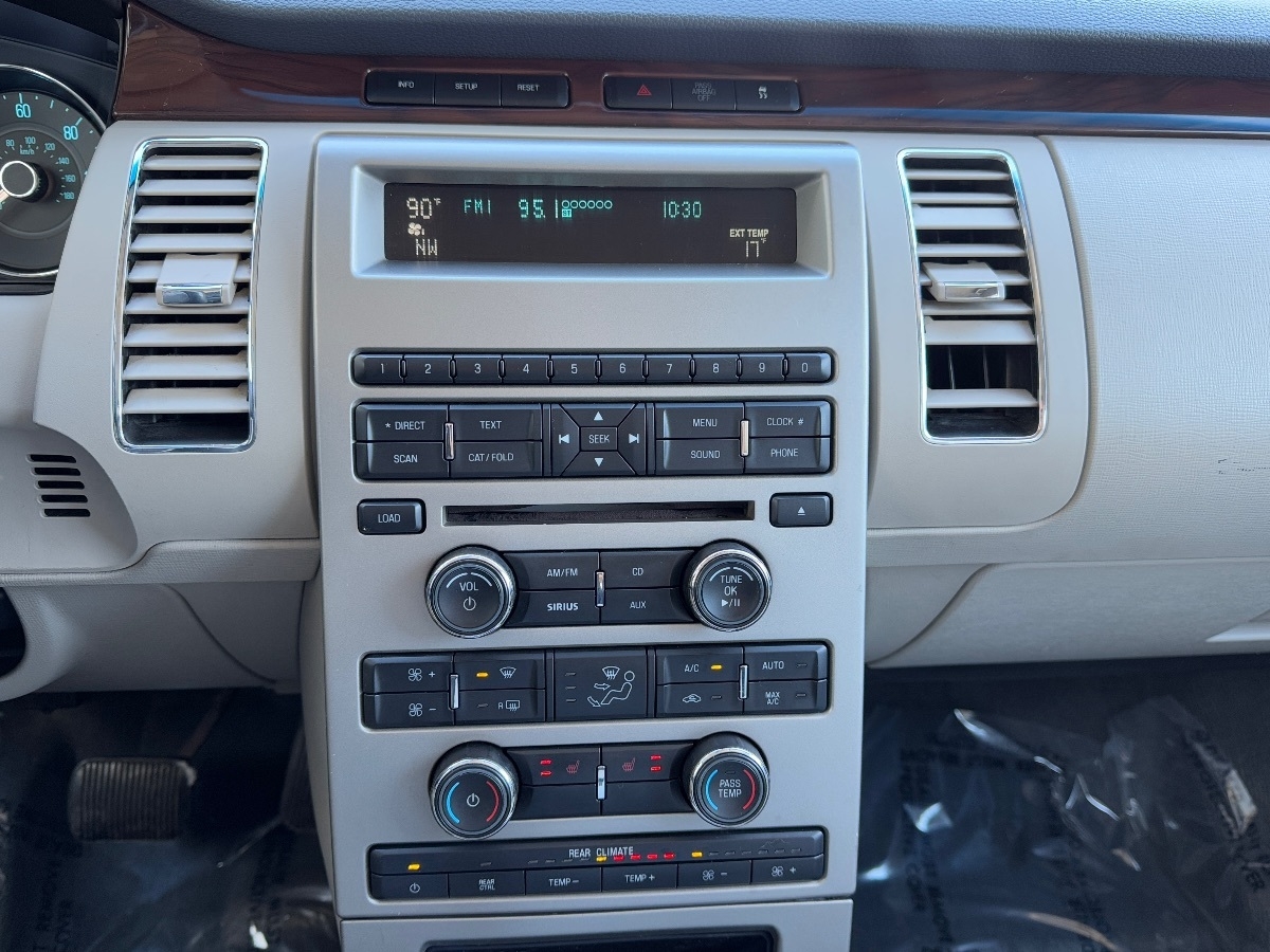 2009 Ford Flex SEL - Photo 28