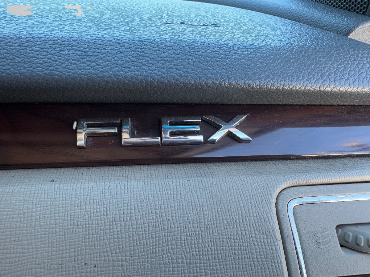 2009 Ford Flex SEL - Photo 30