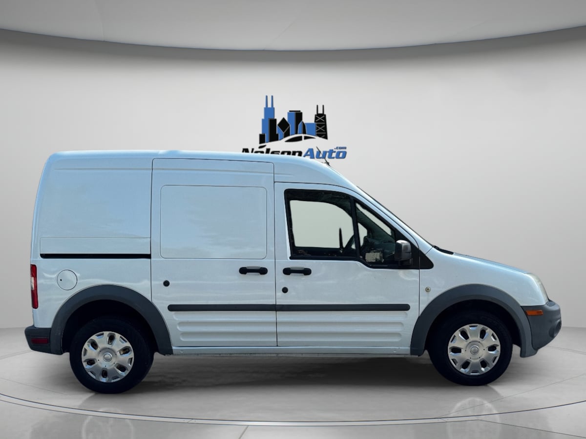 2010 Ford Transit Connect XL photo 2
