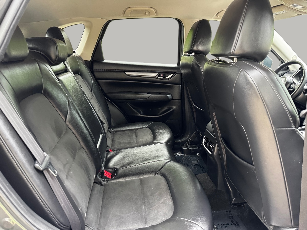 2021 Mazda CX-5 Touring photo 18