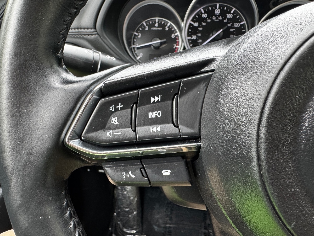 2021 Mazda CX-5 Touring photo 23