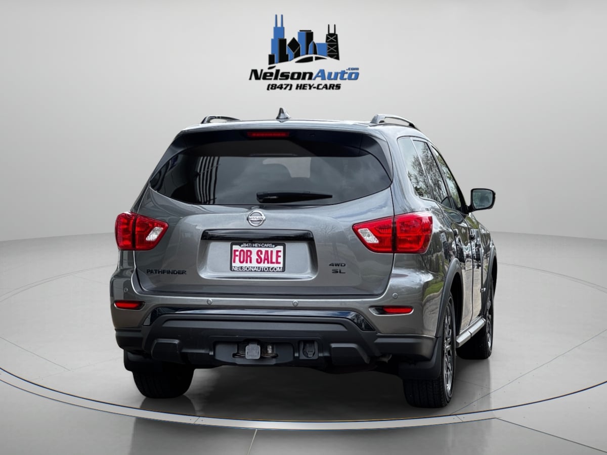 2019 Nissan Pathfinder SL photo 5