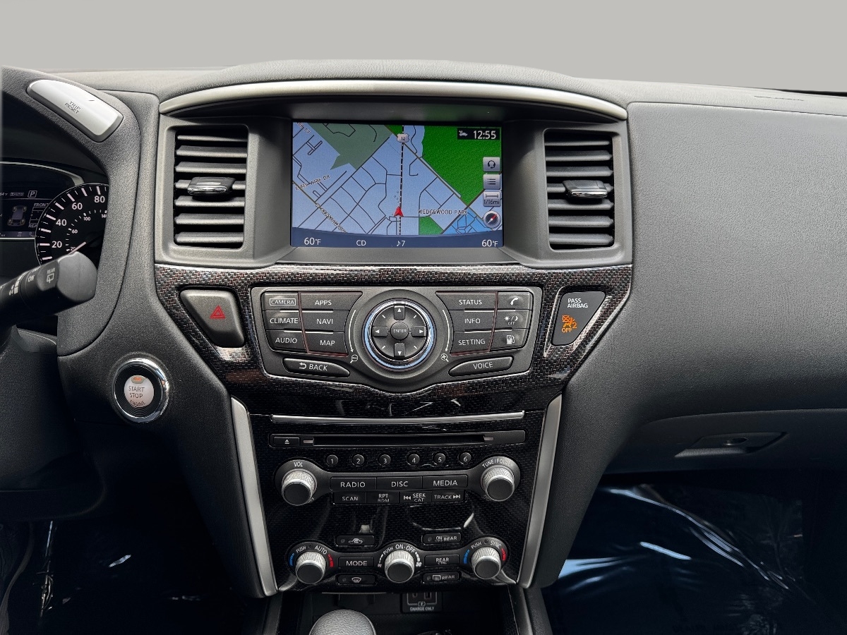 2019 Nissan Pathfinder SL photo 28
