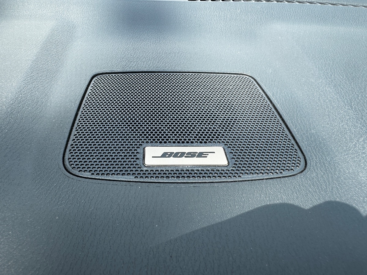 2019 Nissan Pathfinder SL photo 35