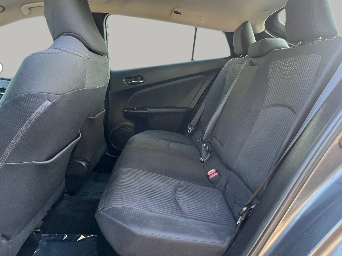 2017 Toyota Prius Two photo 17