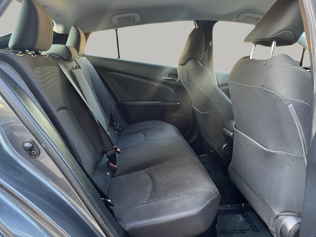2017 Toyota Prius Two photo 18