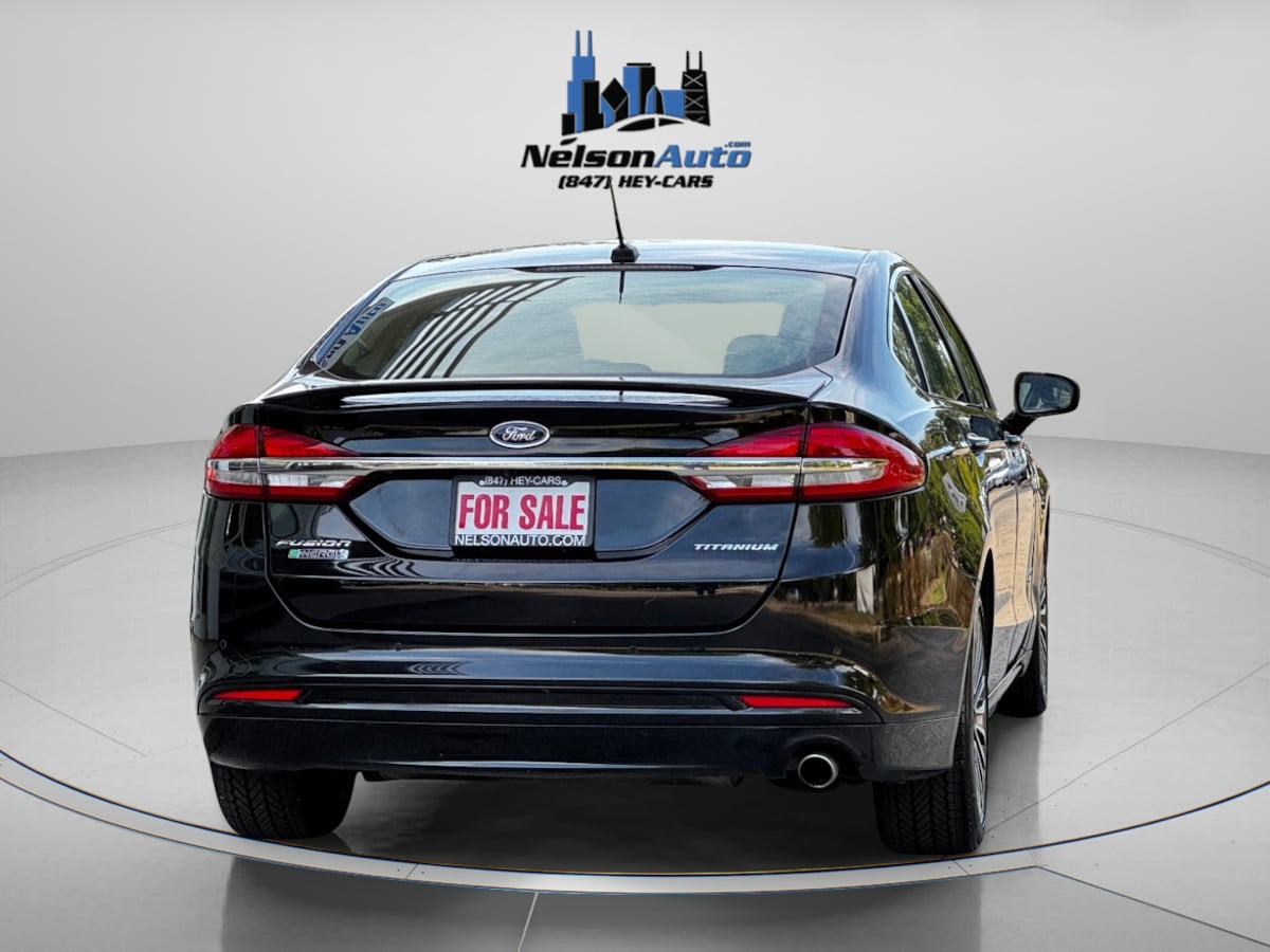 2017 Ford Fusion Energi Titanium photo 4