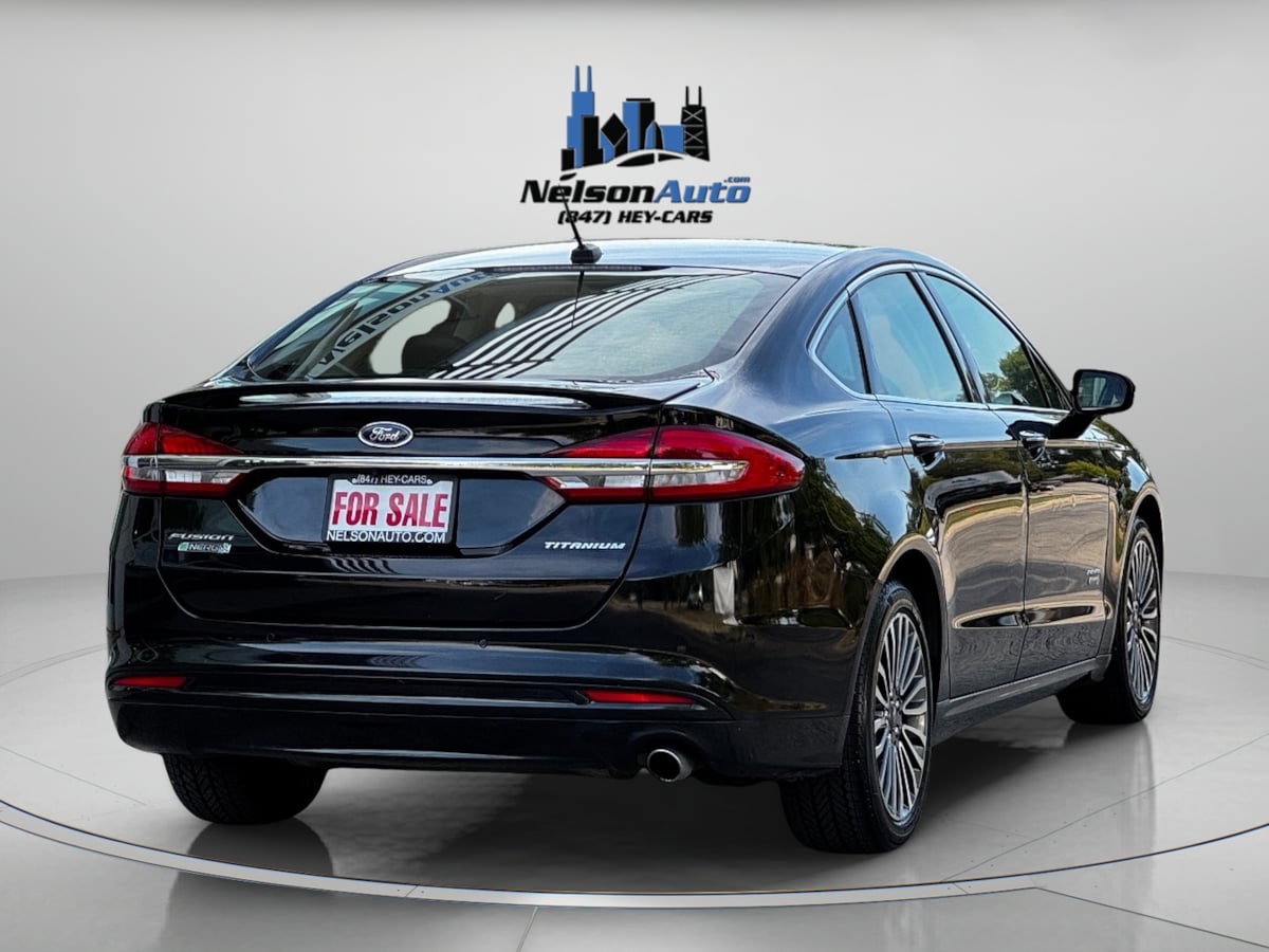 2017 Ford Fusion Energi Titanium photo 5