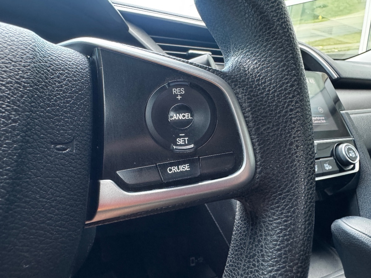 2018 Honda Civic EX photo 19