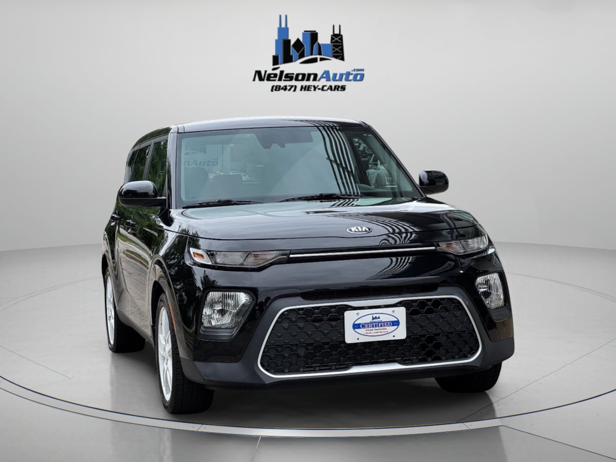 2020 Kia Soul S photo 2