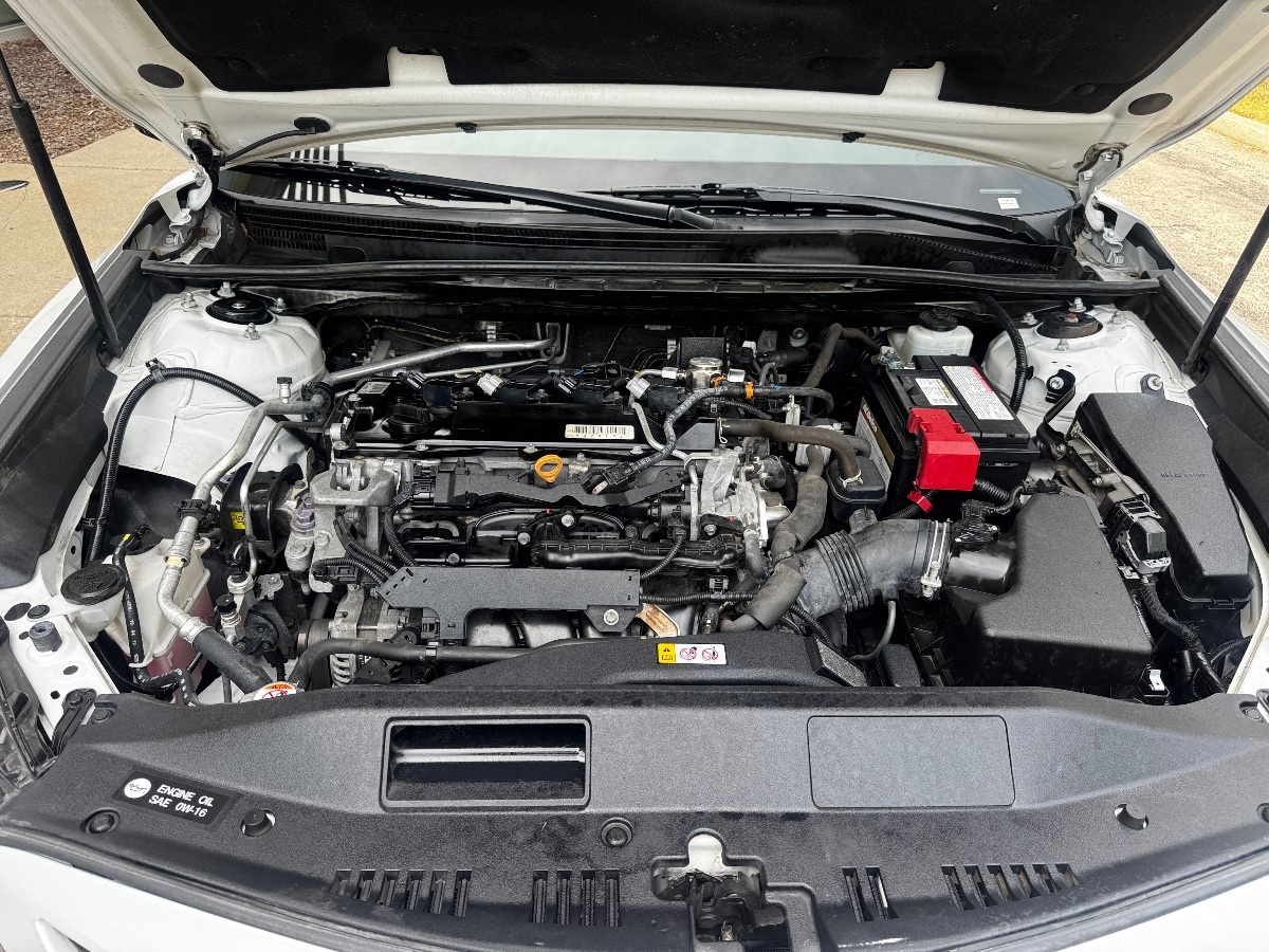 2020 Toyota Camry XSE photo 13
