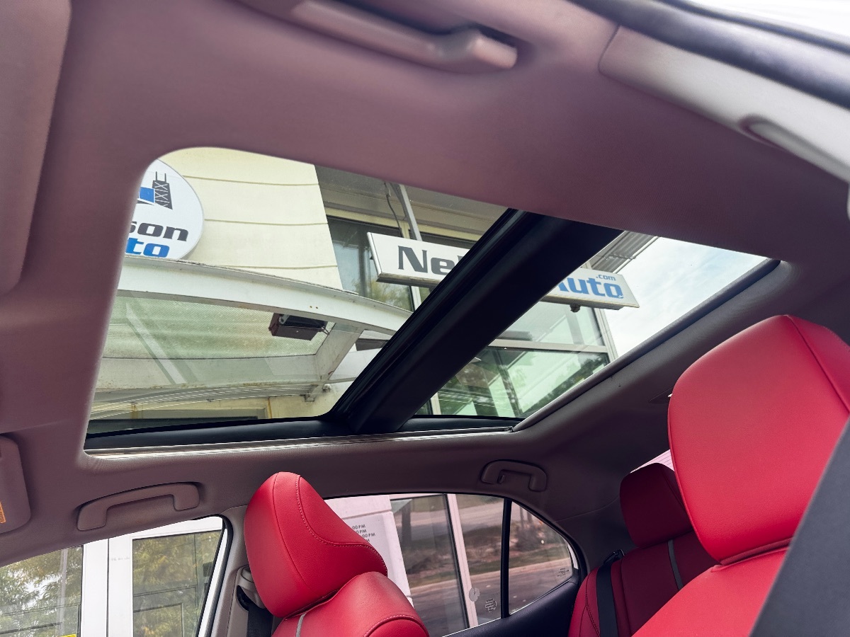2020 Toyota Camry XSE photo 30