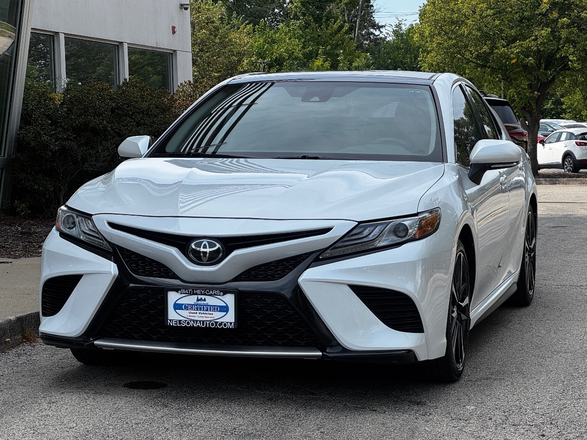 2020 Toyota Camry XSE photo 8