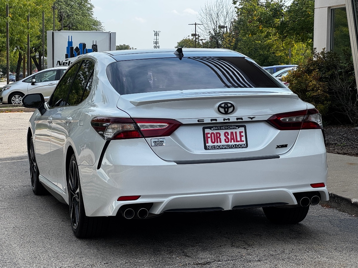 2020 Toyota Camry XSE photo 12