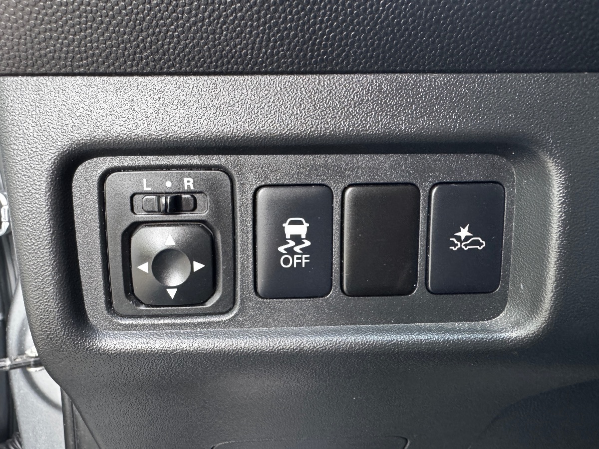 2021 Mitsubishi Mirage ES photo 27