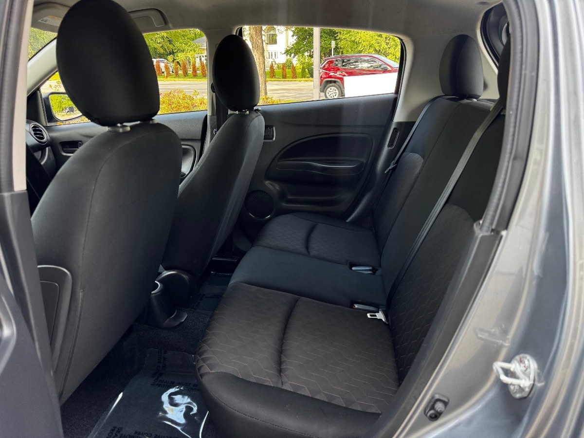 2021 Mitsubishi Mirage ES photo 16