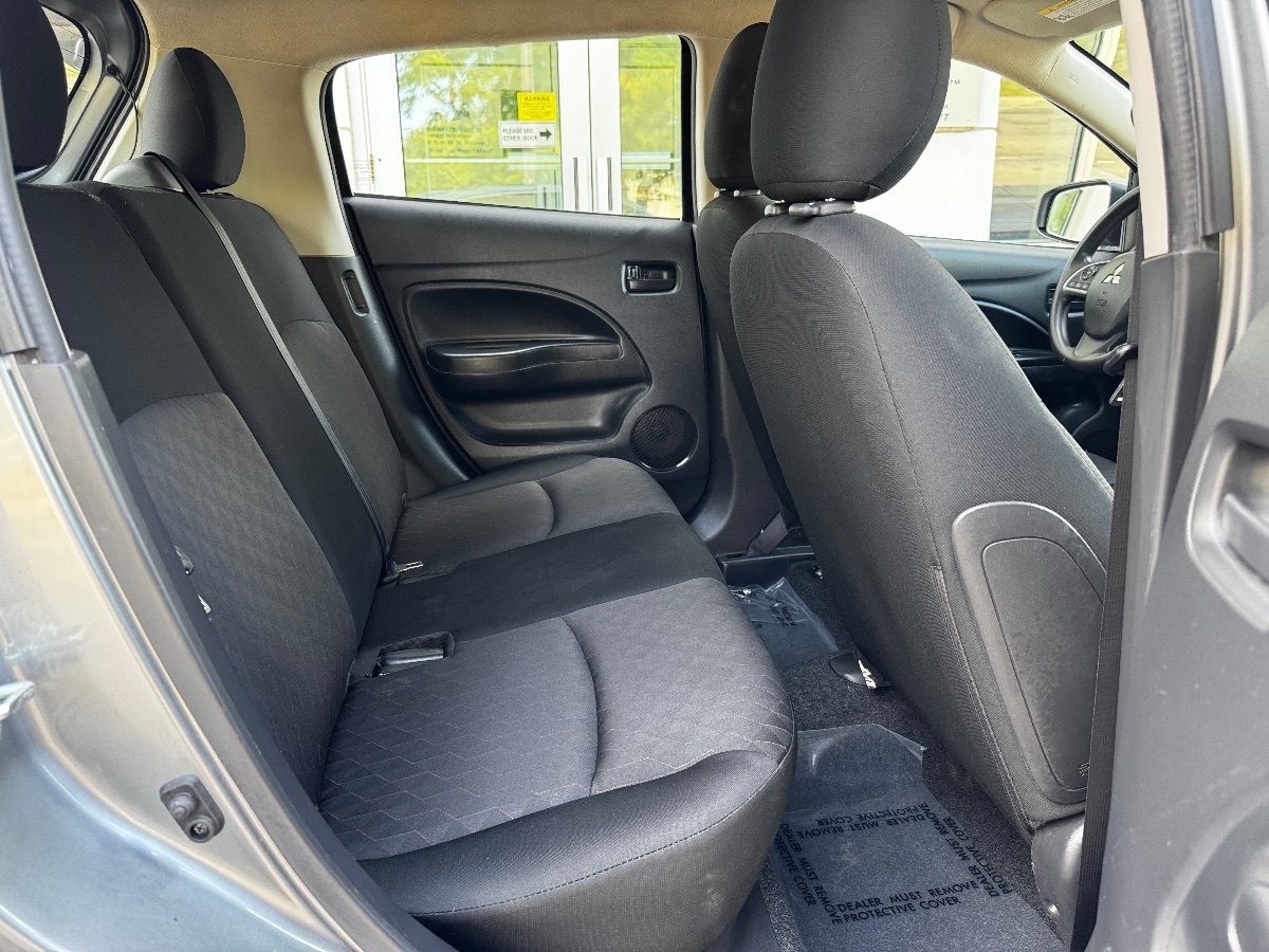 2021 Mitsubishi Mirage ES photo 17