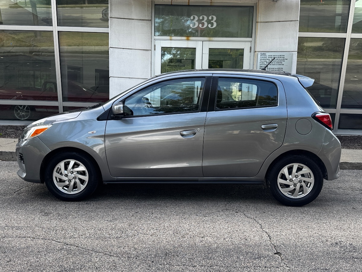 2021 Mitsubishi Mirage ES photo 9