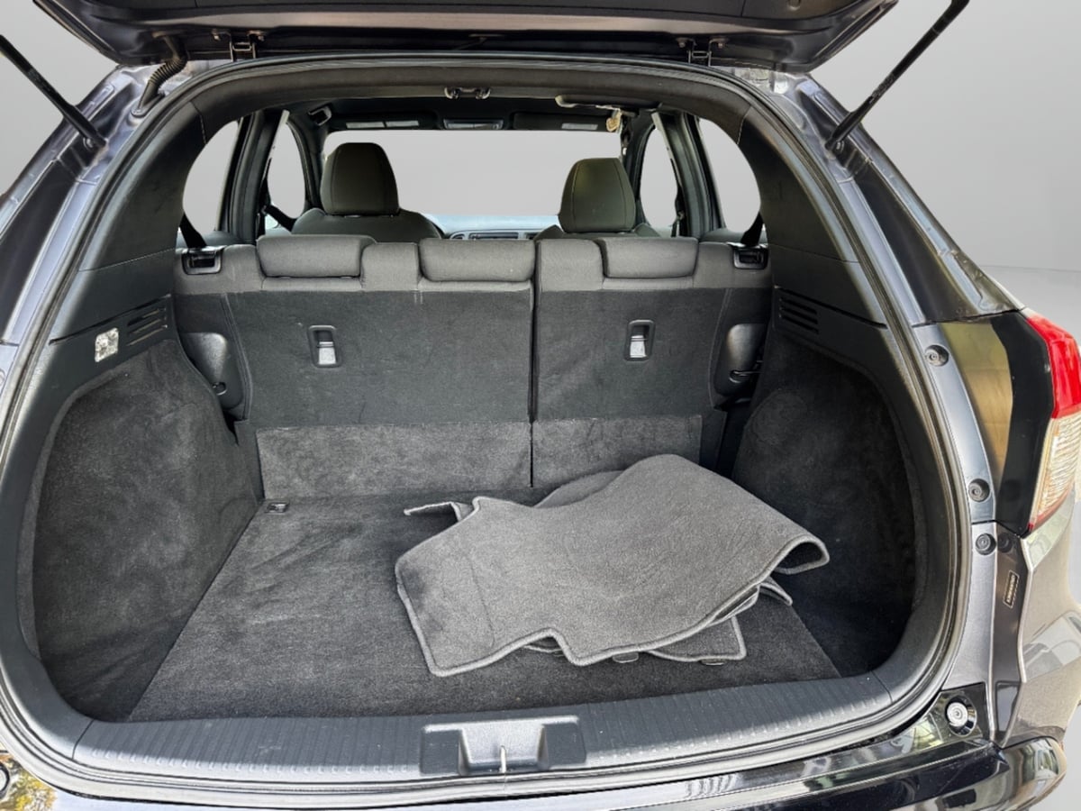 2020 Honda HR-V Sport photo 14