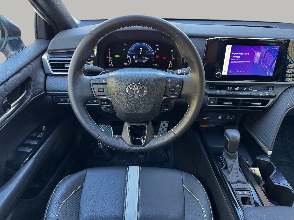 2025 Toyota Camry SE photo 20