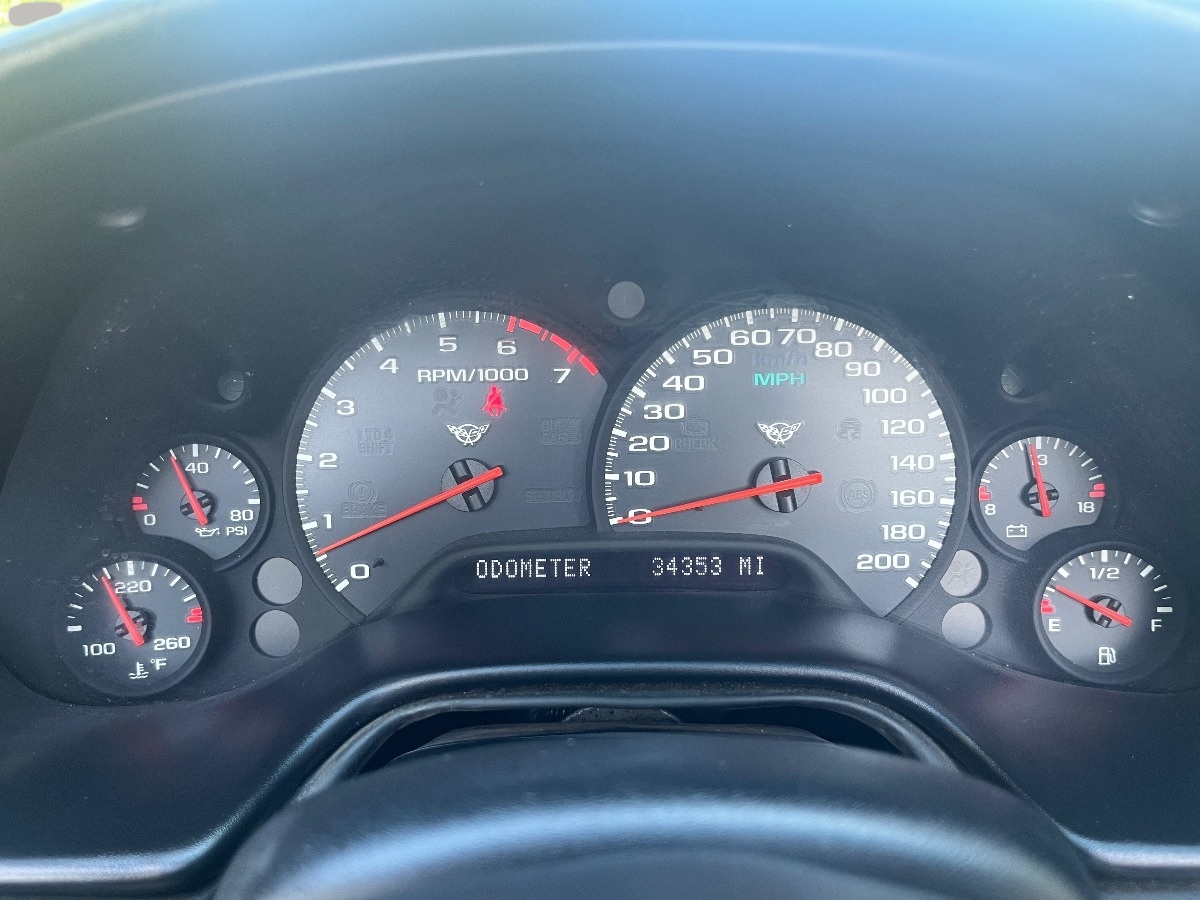 1999 Chevrolet Corvette photo 22