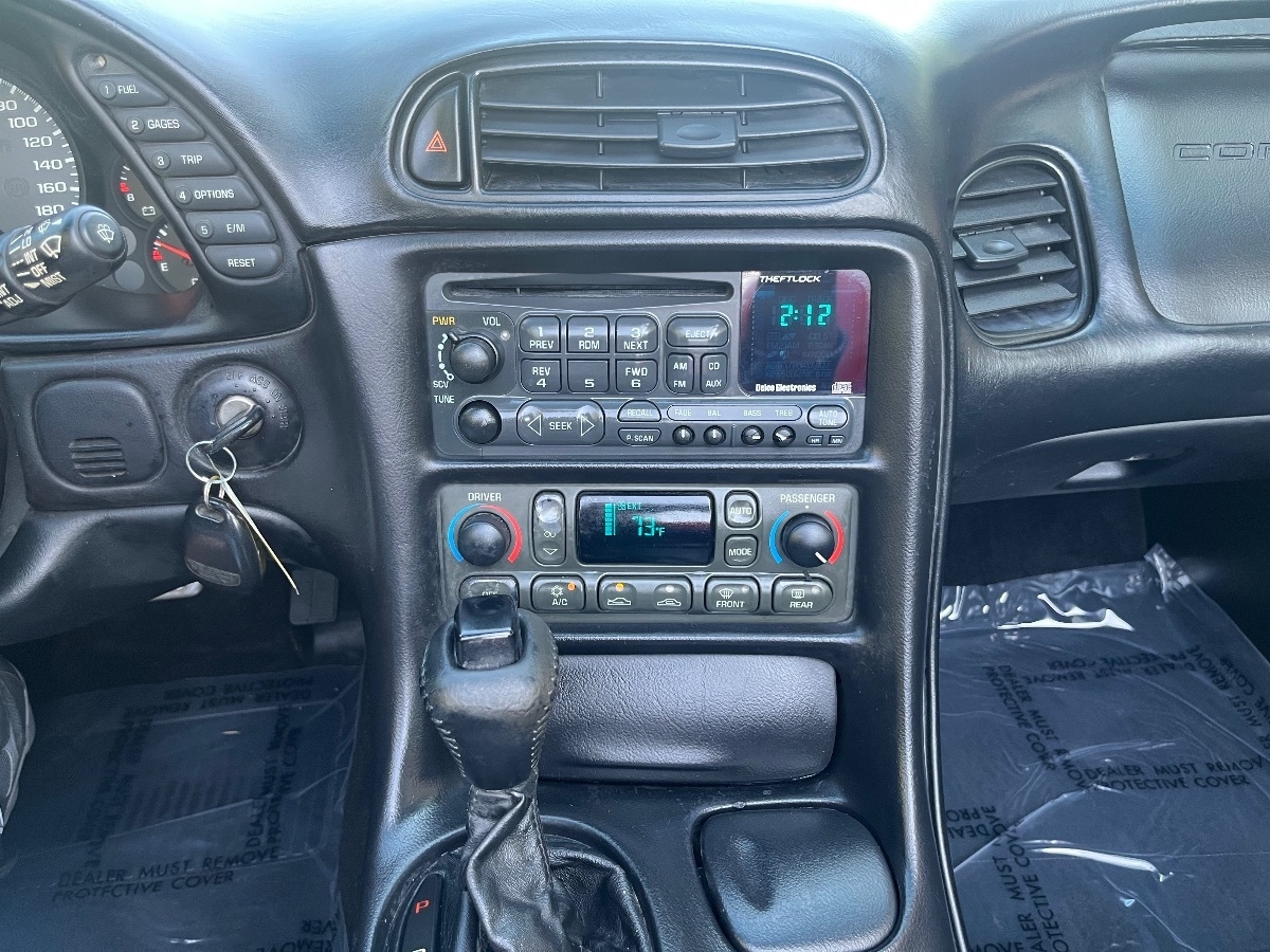 1999 Chevrolet Corvette photo 23