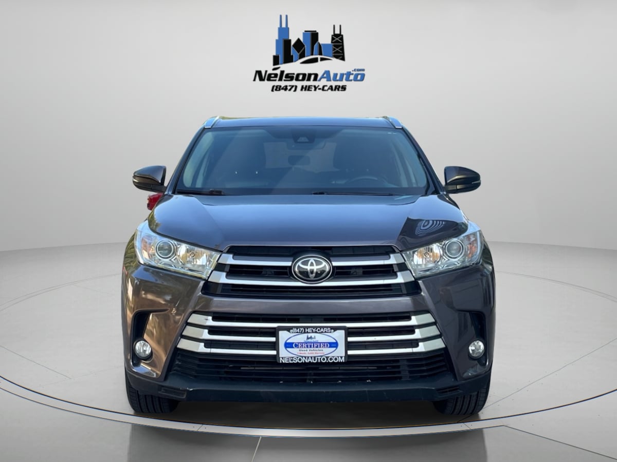 2018 Toyota Highlander XLE photo 2