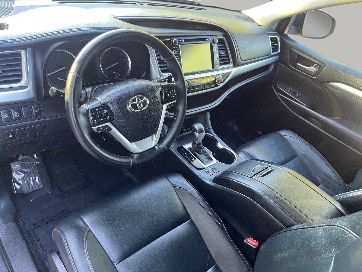 2018 Toyota Highlander XLE photo 10