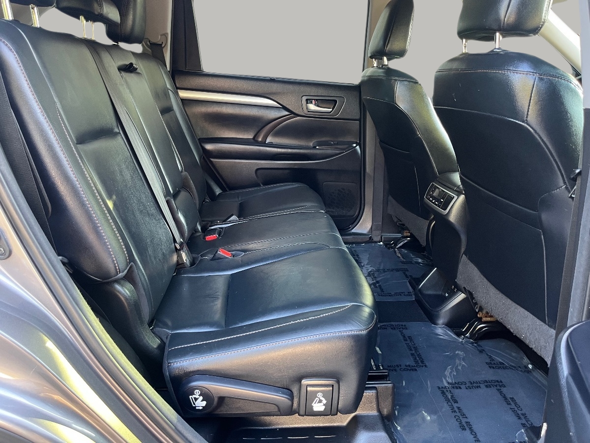 2018 Toyota Highlander XLE photo 15