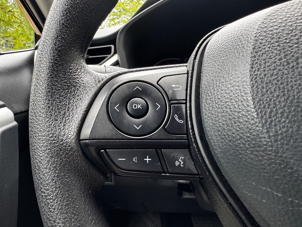 2024 Toyota RAV4 LE photo 21