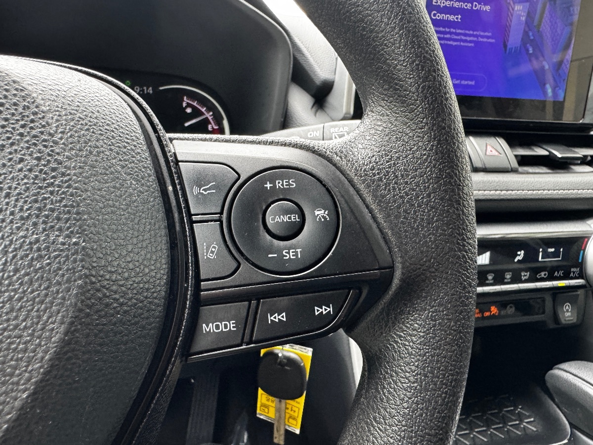 2024 Toyota RAV4 LE photo 22