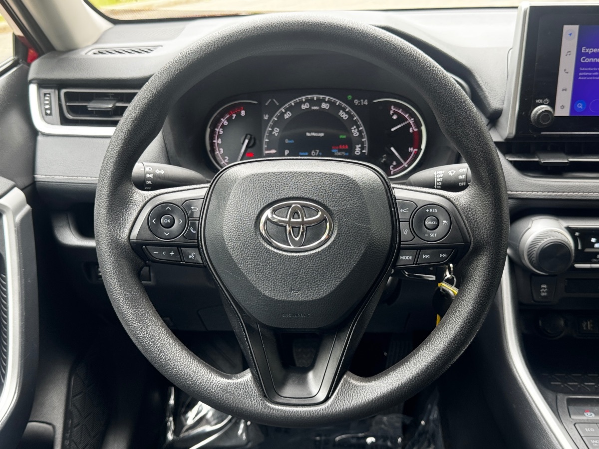 2024 Toyota RAV4 LE photo 20