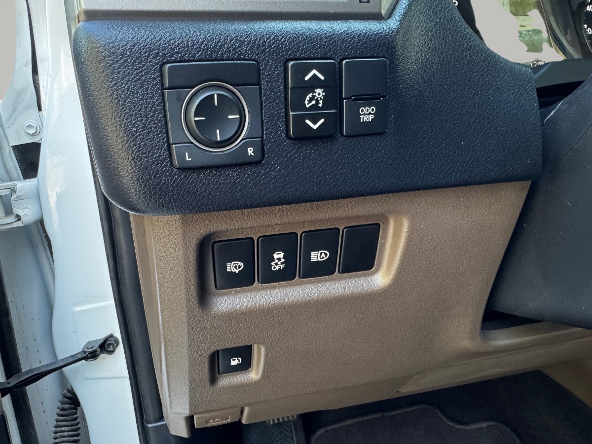 2020 Lexus GX 460 Premium photo 27