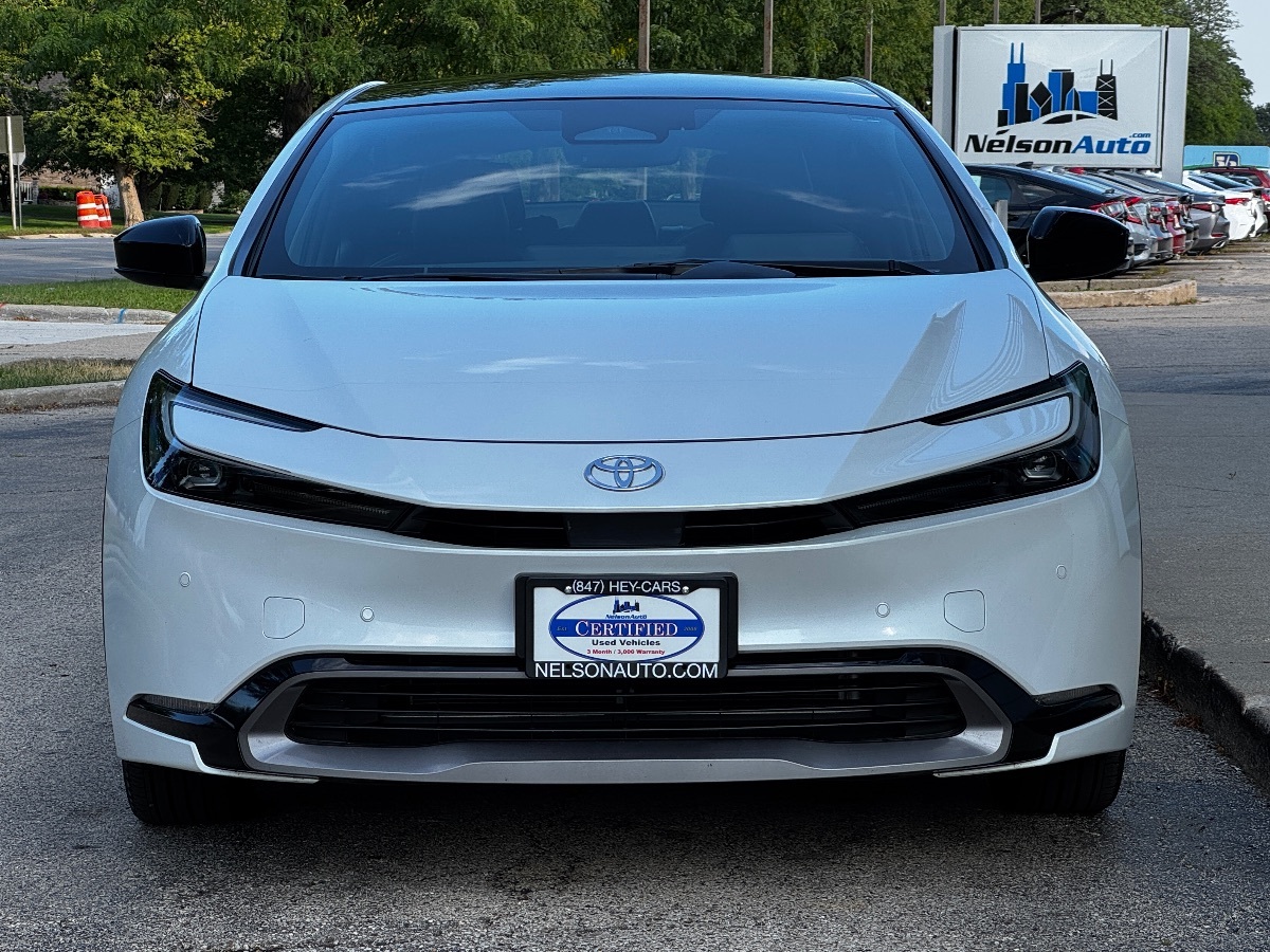 2024 Toyota Prius XLE photo 6