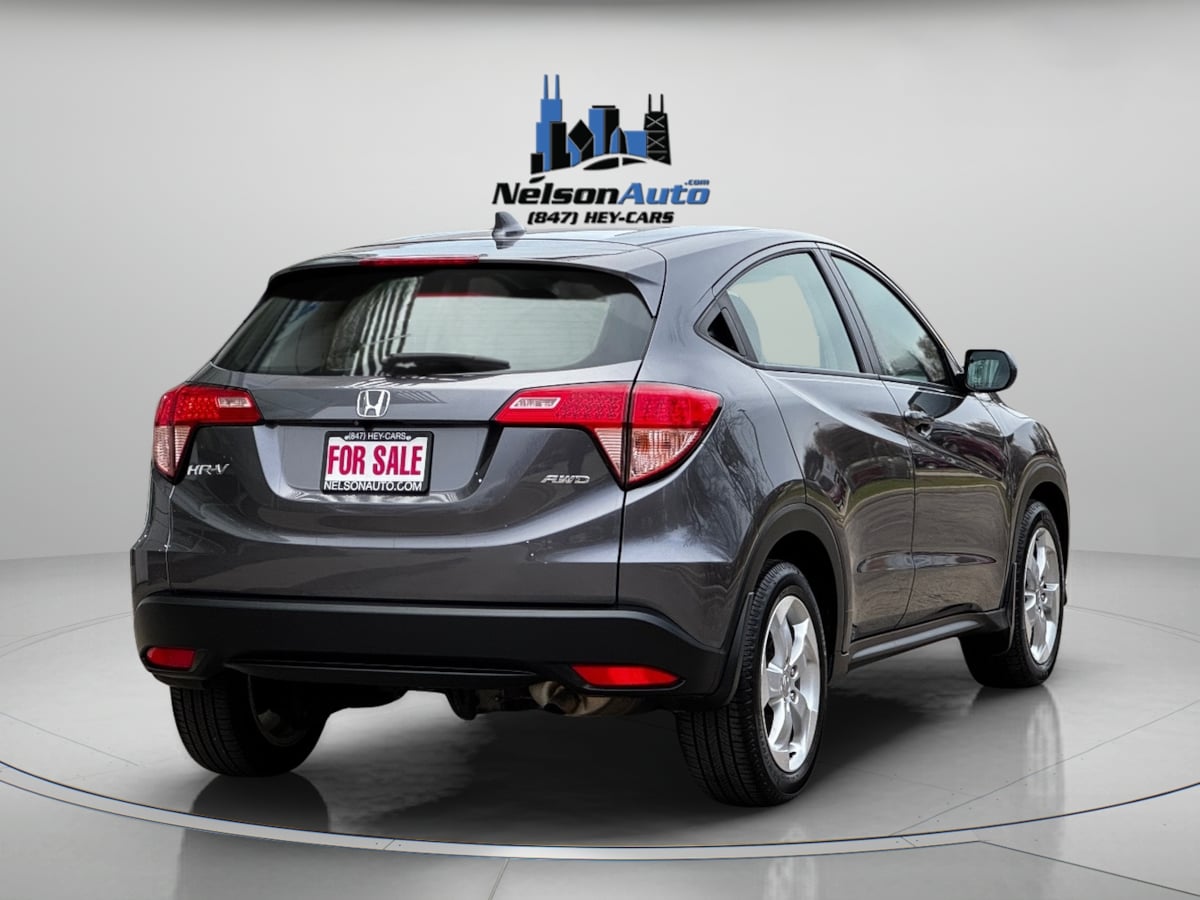 2016 Honda HR-V LX photo 2