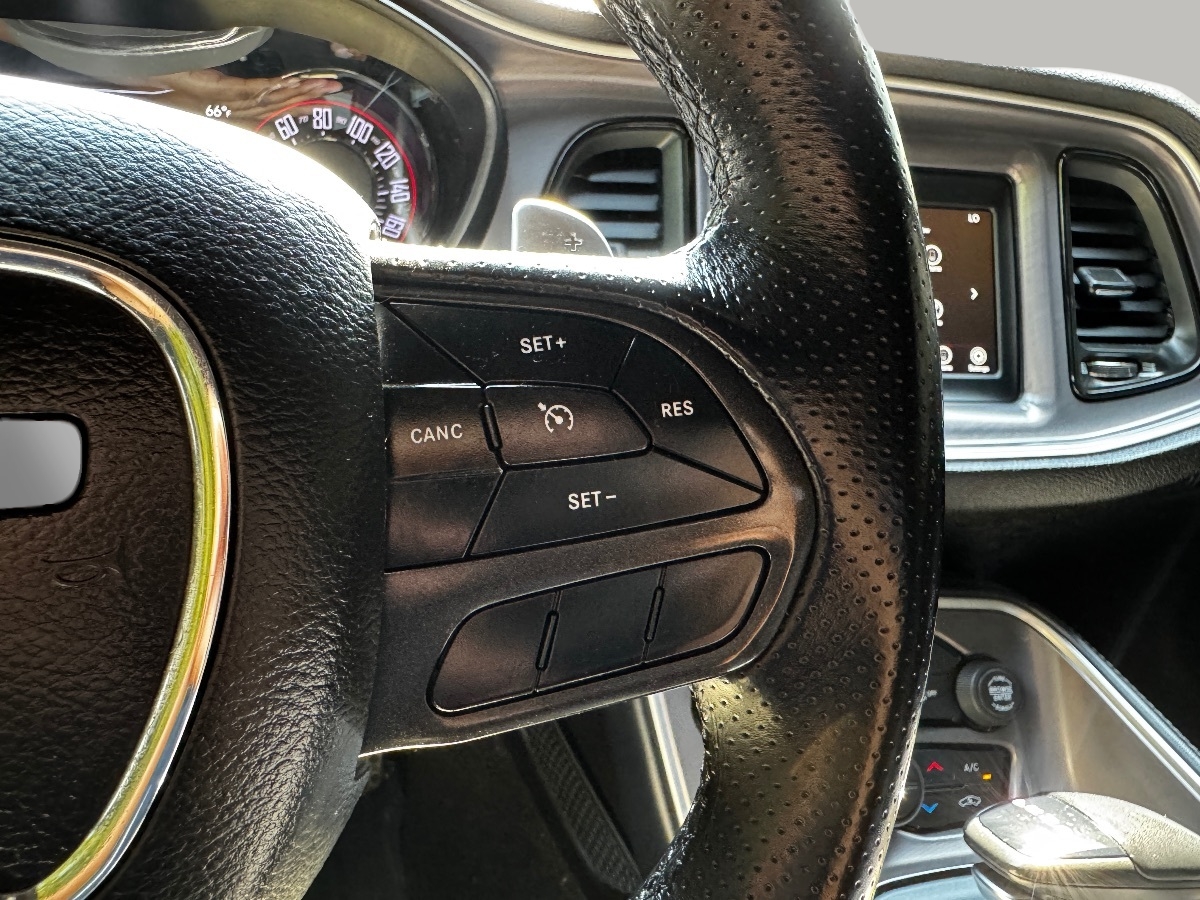 2021 Dodge Challenger R/T photo 20