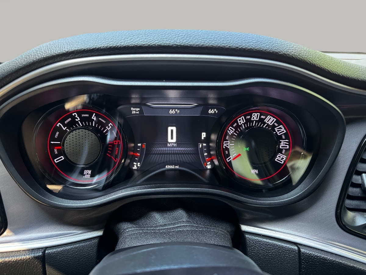 2021 Dodge Challenger R/T photo 21