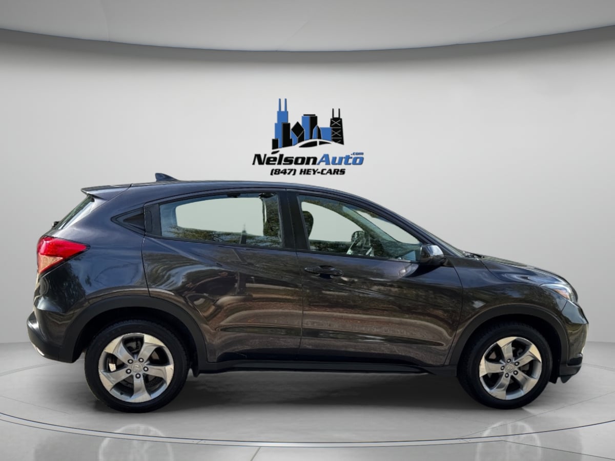 2018 Honda HR-V LX photo 2